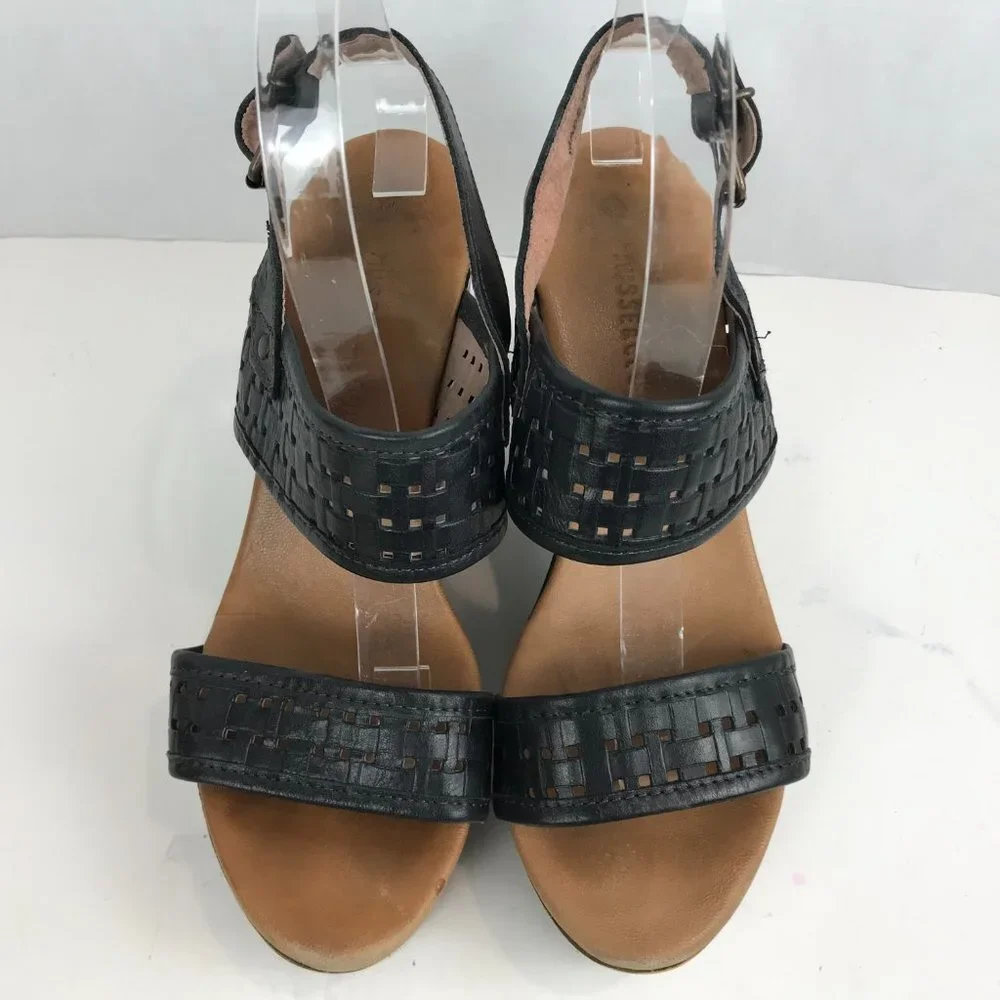 Musse & Cloud Dk Navy Strappy Platform Wedge US 8